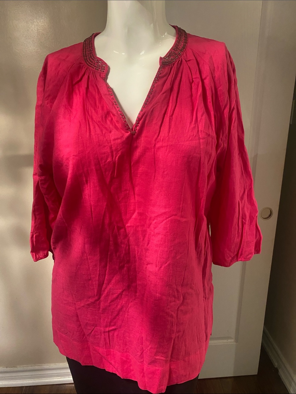 New York & Company Women's Fuchsia V-Neck Tunic Top XL